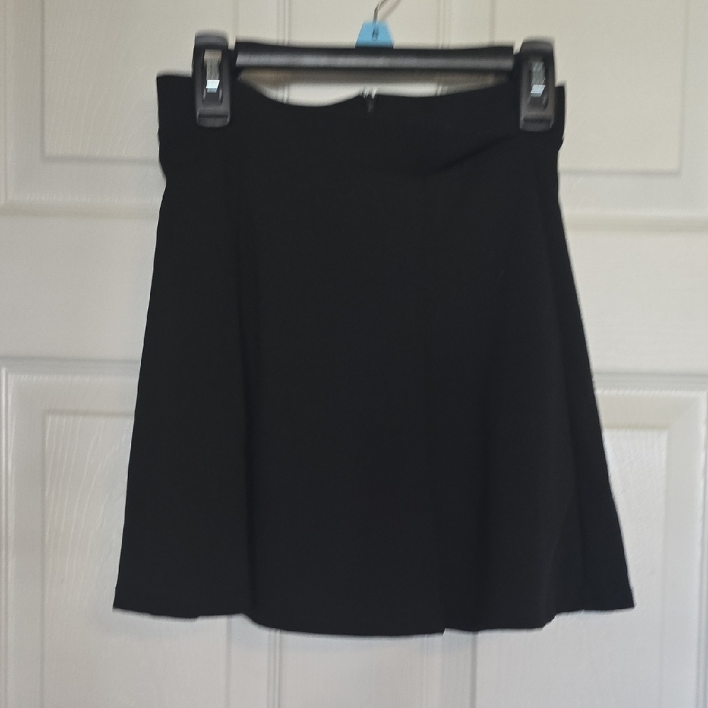 Girl's Suit - Blazer and Skirt Set - Picture 4 of 4